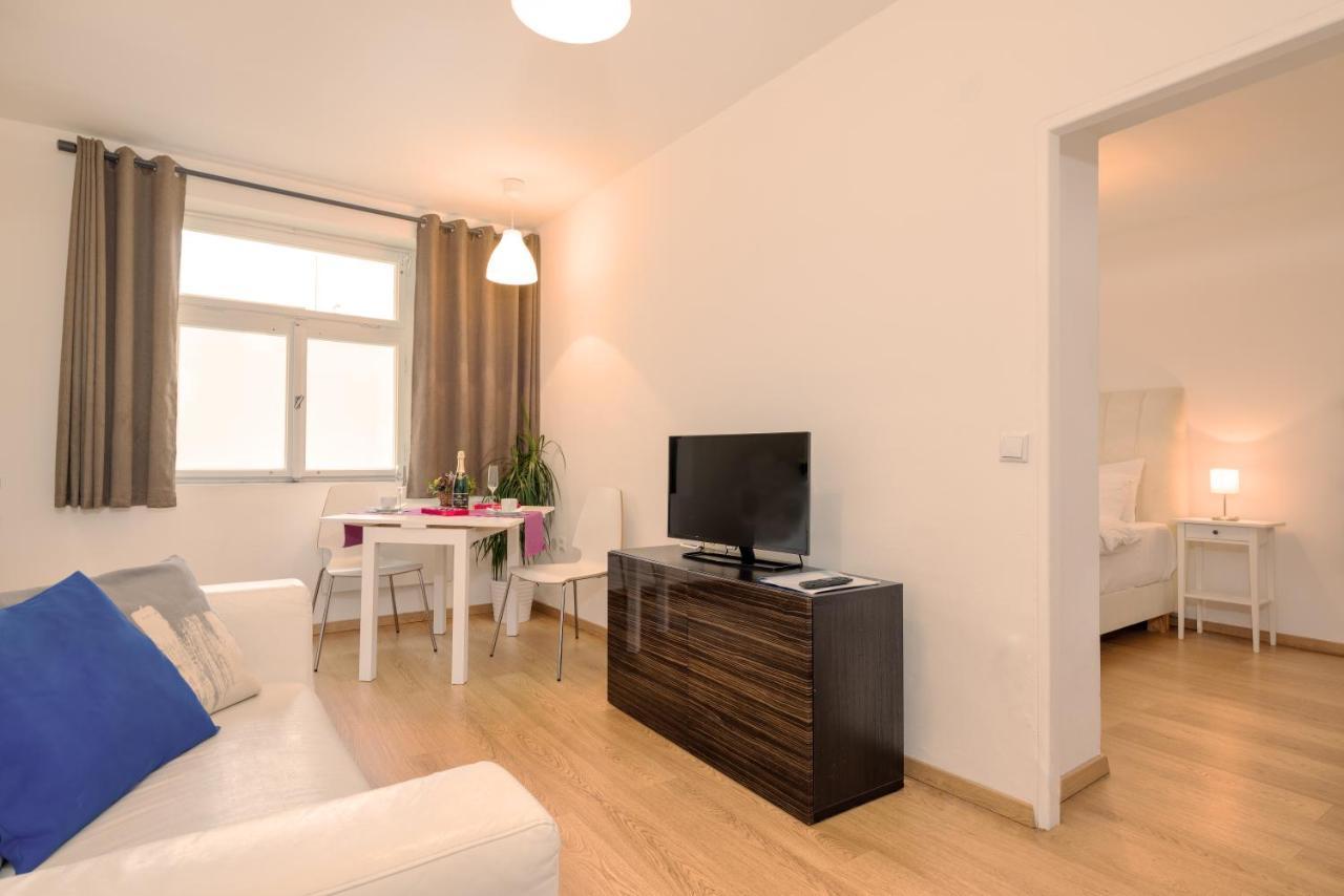 Prague City Stay Rohacova Екстериор снимка