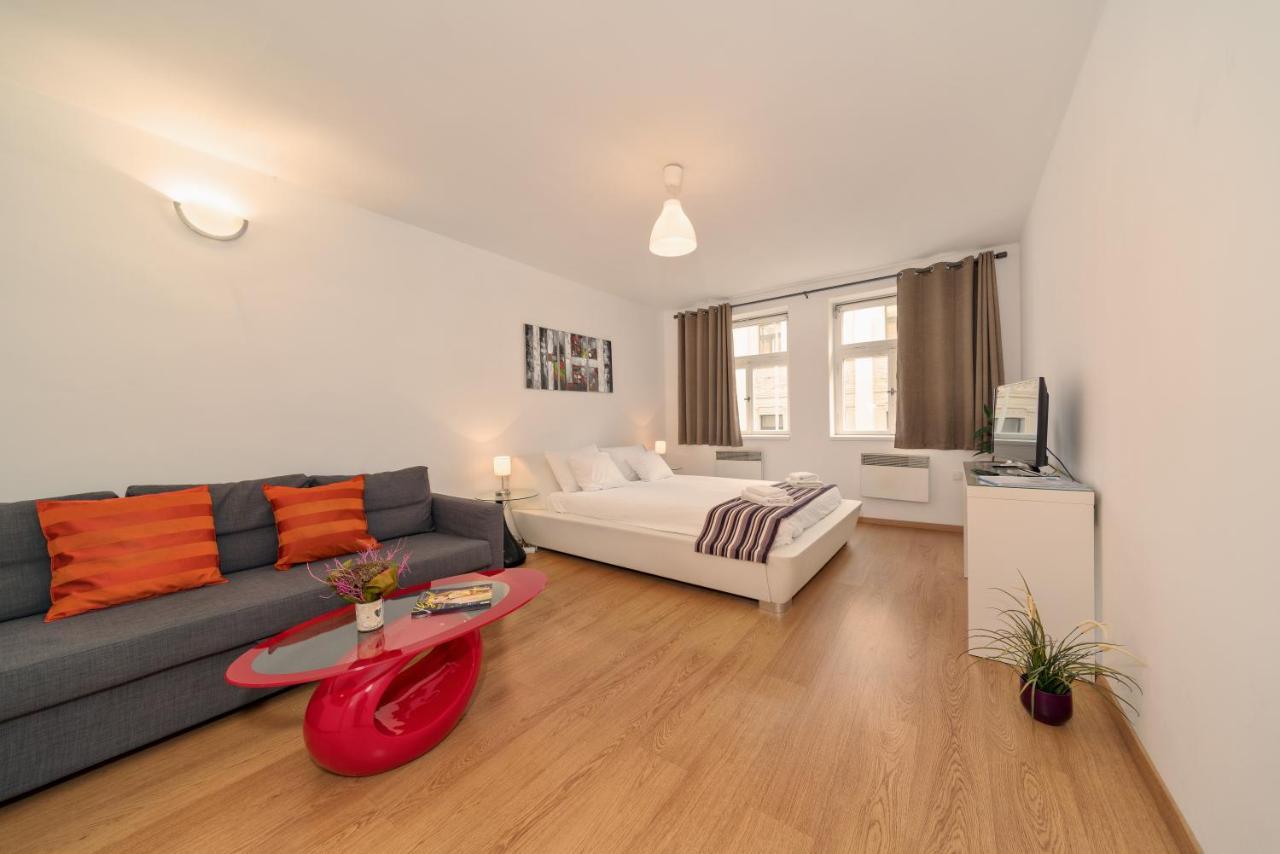 Prague City Stay Rohacova Екстериор снимка